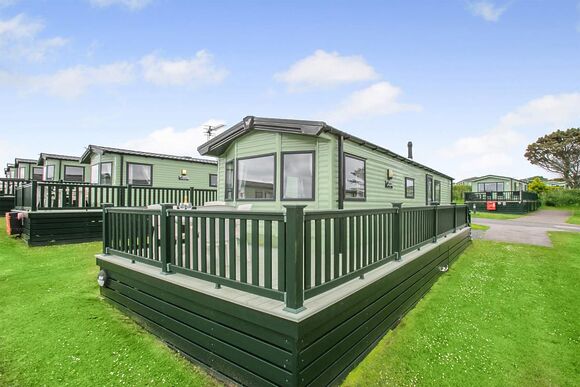 Bronze Caravan with parking - Pendine Sands, Pendine, Nr Carmarthen