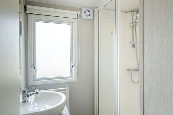 Silver Caravan with parking - Pendine Sands, Pendine, Nr Carmarthen