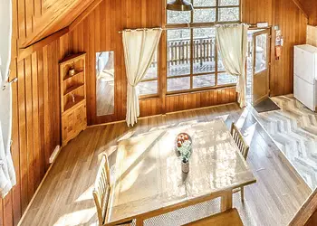 Penllwyn Lodges, Garthmyl, Montgomery