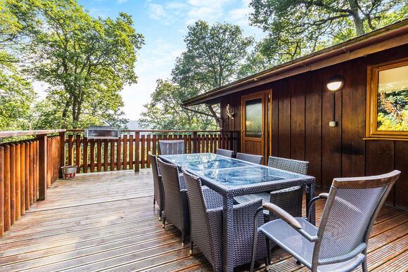 Crow&rsquo;s Nest - Penllwyn Lodges, Garthmyl, Montgomery