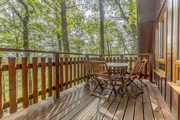 Alpine - Penllwyn Lodges, Garthmyl, Montgomery