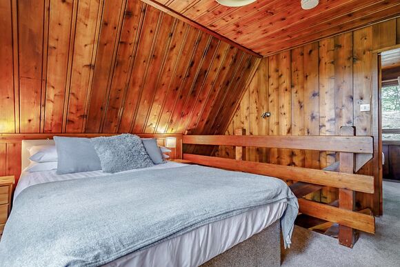 Alpine - Penllwyn Lodges, Garthmyl, Montgomery