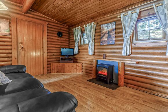 Little Lodge - Penllwyn Lodges, Garthmyl, Montgomery