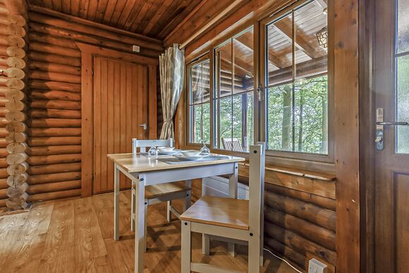 Little Lodge - Penllwyn Lodges, Garthmyl, Montgomery