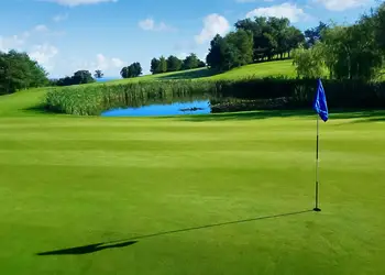 Wayfind Pennant Park, Holywell