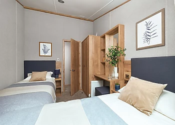 Deluxe PLUS Lodge VIP Pet - Wayfind Pennant Park, Holywell