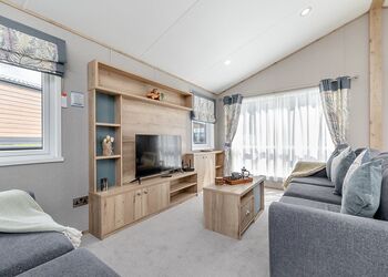 Coron Premier Pet Friendly - Wayfind Pennant Park, Holywell