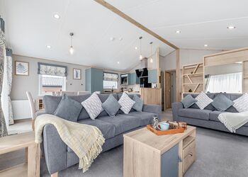 Coron Premier Pet Friendly - Wayfind Pennant Park, Holywell