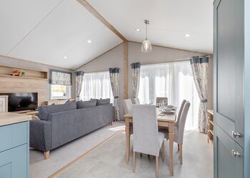 Coron Premier Pet Friendly - Wayfind Pennant Park, Holywell