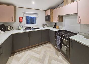 Bran Premier Pet Friendly - Wayfind Pennant Park, Holywell