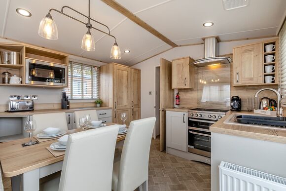 Dinas Premier Pet Friendly - Wayfind Pennant Park, Holywell