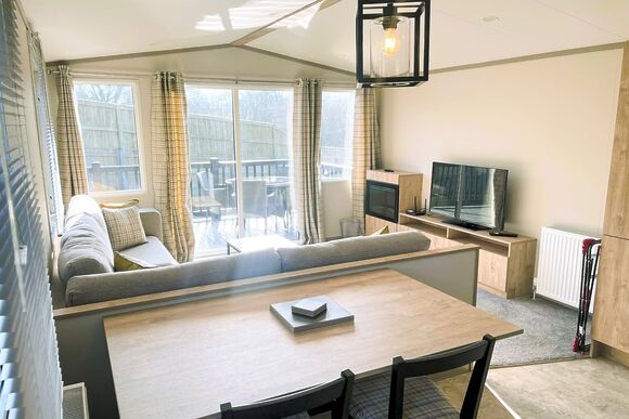 Ogwen Pet Friendly - Wayfind Pennant Park, Holywell