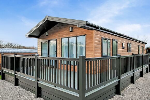 Tegid Plus Pet Friendly - Wayfind Pennant Park, Holywell