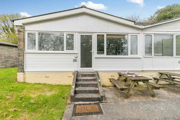 5 The Drive - Penstowe Park Holiday Lodges, Kilkhampton, Bude