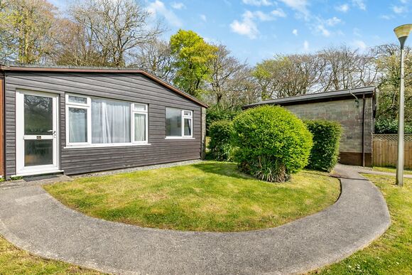 6 The Park - Penstowe Park Holiday Lodges, Kilkhampton, Bude