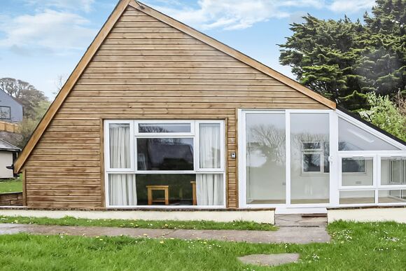 Coombe Lodge No. 9 - Penstowe Park Holiday Lodges, Kilkhampton, Bude
