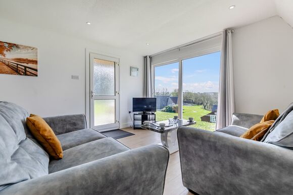 Coombe Lodge No.6 - Penstowe Park Holiday Lodges, Kilkhampton, Bude