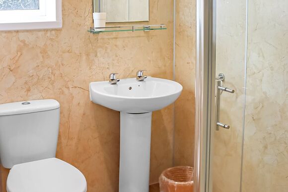 6 The Manor Cabin - Penstowe Park Holiday Lodges, Kilkhampton, Bude