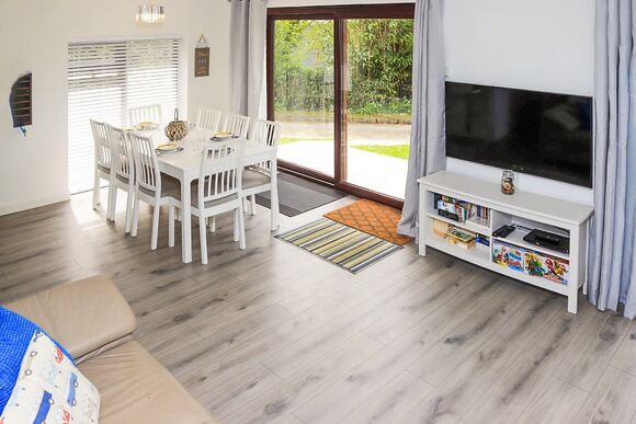 Manor Lodge No 2 - Penstowe Park Holiday Lodges, Kilkhampton, Bude