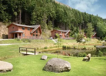 The lodge setting