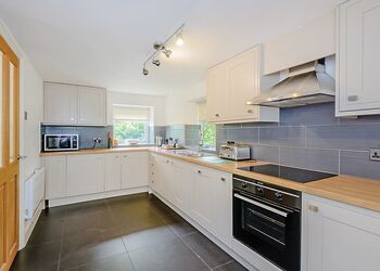 Valley View Cottage - Penvale Lakes Lodges, Llangollen