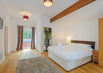 Valley View Cottage - Penvale Lakes Lodges, Llangollen