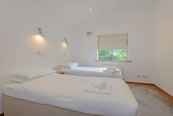 Typical Saltspring Lodge VIP 