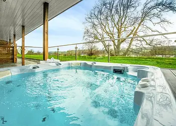 Bala Lake Hotel 