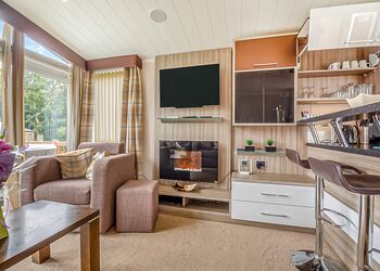 Foxglove 4 Platinum - Pen-y-Garth Lodges, Bala,