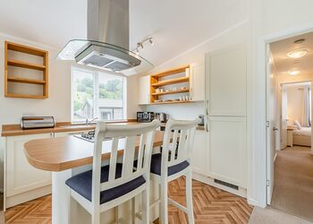 Foxglove 6 Platinum - Pen-y-Garth Lodges, Bala,