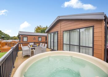 Berwyn Retreat - Pen-y-Garth Lodges, Bala,