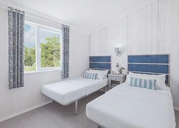 Tryweryn - Pen-y-Garth Lodges, Bala,