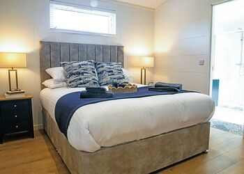 Idwal - Pen-y-Garth Lodges, Bala,