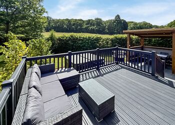 Lliw - Pen-y-Garth Lodges, Bala,