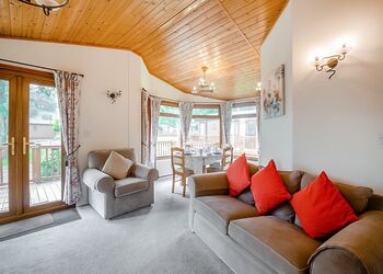 Foxglove 4 - Pen-y-Garth Lodges, Bala,