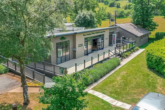 Pen-y-Garth Lodges, Bala,