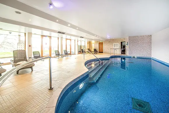 Located at the Bala Lake Hotel 