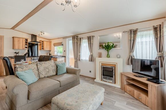 Foxglove 5 Platinum - Pen-y-Garth Lodges, Bala,