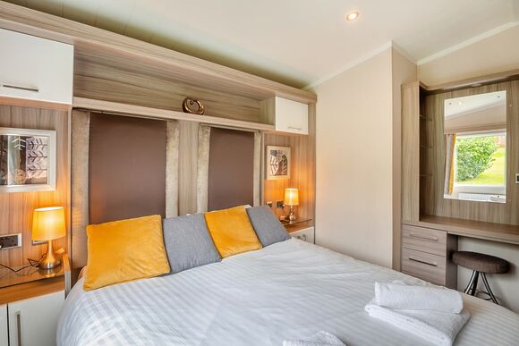 Foxglove 4 Platinum - Pen-y-Garth Lodges, Bala,