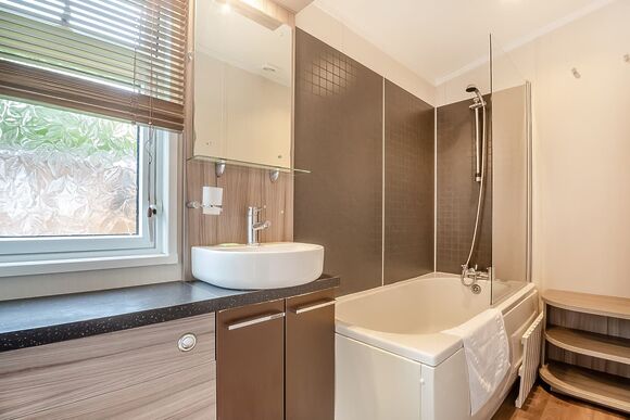 Foxglove 4 Platinum - Pen-y-Garth Lodges, Bala,