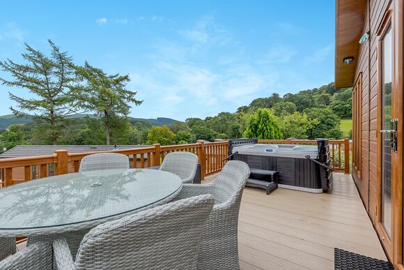 Foxglove 6 Platinum - Pen-y-Garth Lodges, Bala,