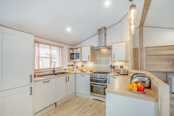 Berwyn Retreat - Pen-y-Garth Lodges, Bala,