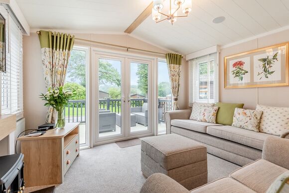 Aran Retreat - Pen-y-Garth Lodges, Bala,