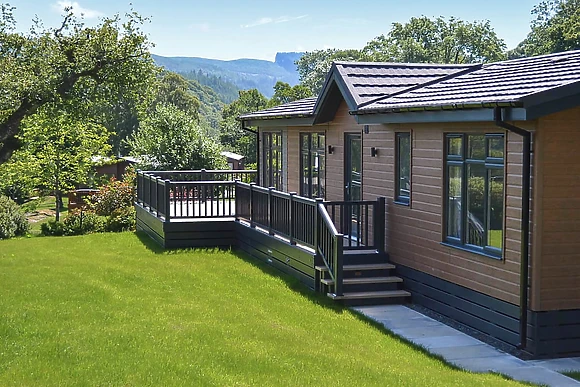 Yr Arenig - Pen-y-Garth Lodges, Bala, Gwynedd