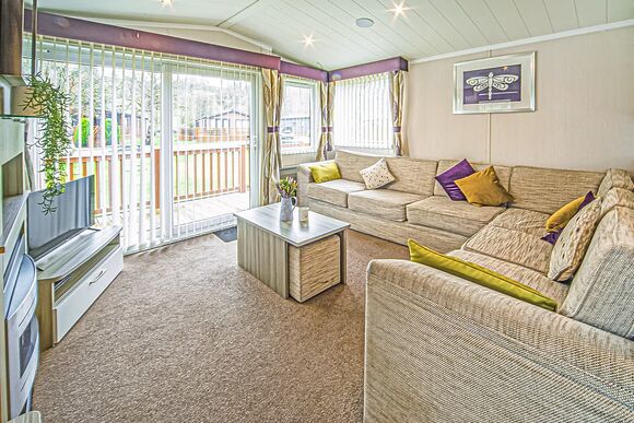 Foxglove 4 Moselle Pet - Pen-y-Garth Lodges, Bala,