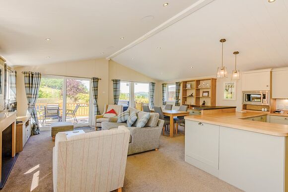 Foxglove 4 Platinum Plus Pet - Pen-y-Garth Lodges, Bala,