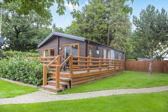 Foxglove 6 Pet - Pen-y-Garth Lodges, Bala, Gwynedd