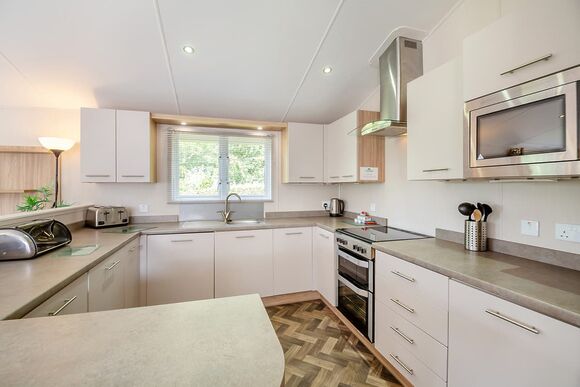 Foxglove 6 Platinum Pet - Pen-y-Garth Lodges, Bala,