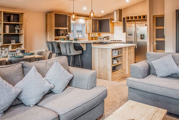 Lliw - Pen-y-Garth Lodges, Bala,