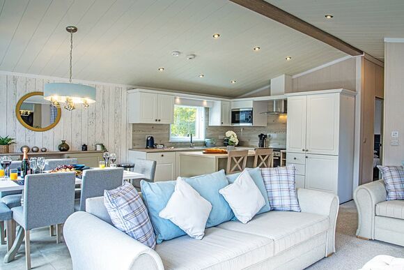 Tryweryn - Pen-y-Garth Lodges, Bala,